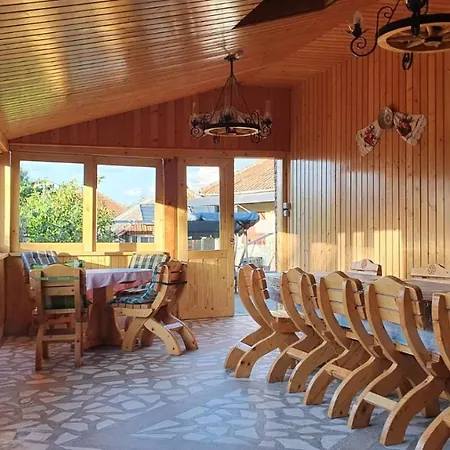 Landhaus La Mosu-n Retezat Nucsoara (Hunedoara)